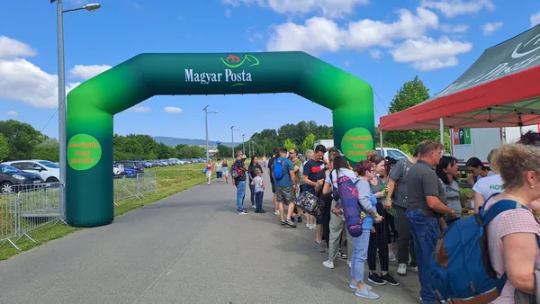 GA-L inflatable arch – event and start-line arch